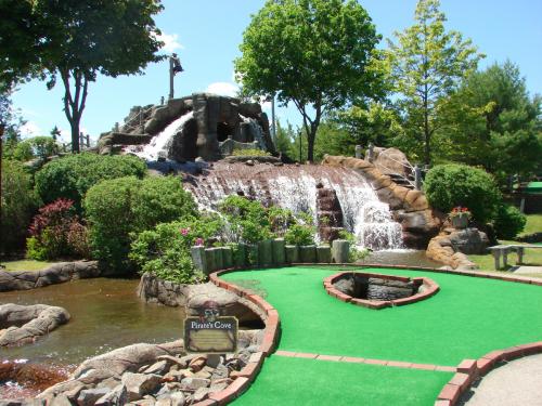 Pirates Cove Mini Golf